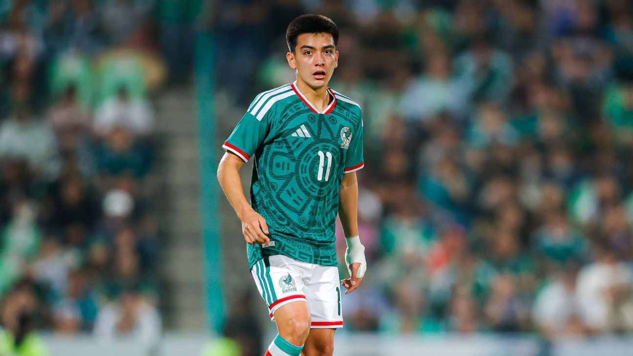 墨西哥新星莫拉冲击世界杯：17岁少年已不同凡响